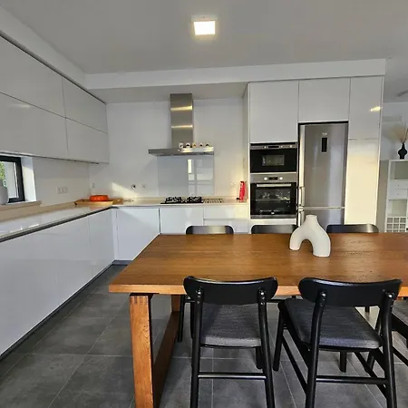 Βίλα Cinco Όμπιδος