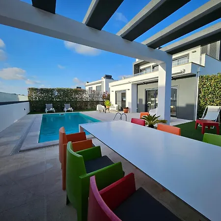 Villa Cinco *