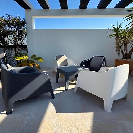 Villa Cinco *